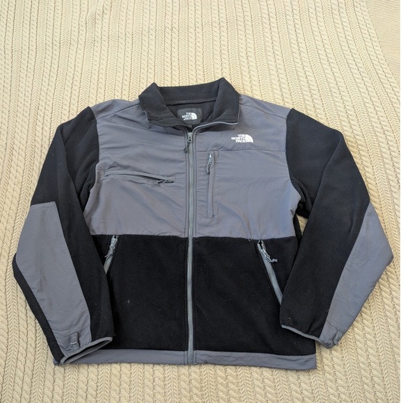 The North Face Other - The North Face Denali Fleece Jacket Grey Black Full Zip Men's Medium
